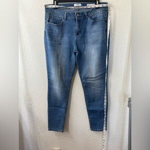 Kensie Women's Blue Ankle Mid rise Skinny Jeans